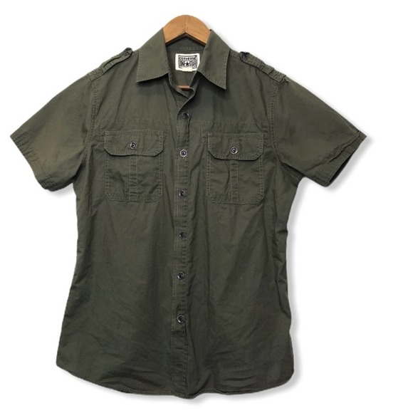 Converse | Green Short Sleeve Button Down Shirt - Picture 7 of 13